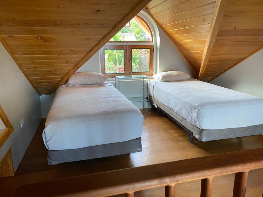 Luxury 7Br Waterfront Villa With Views Of Marina Cay And Scrub Island East End 외부 사진